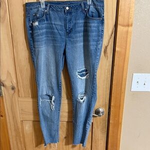 Jennifer Lopez Distressed Blue Jeans